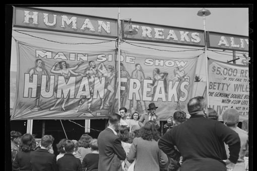 'Freak show' in 1941, Image Credit: public domain