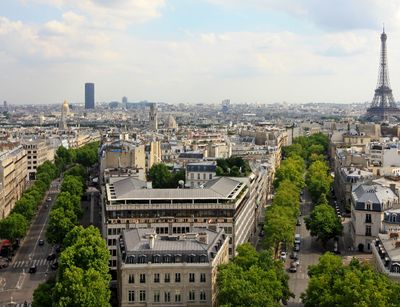 Stadtbild von Paris bei Tageslicht