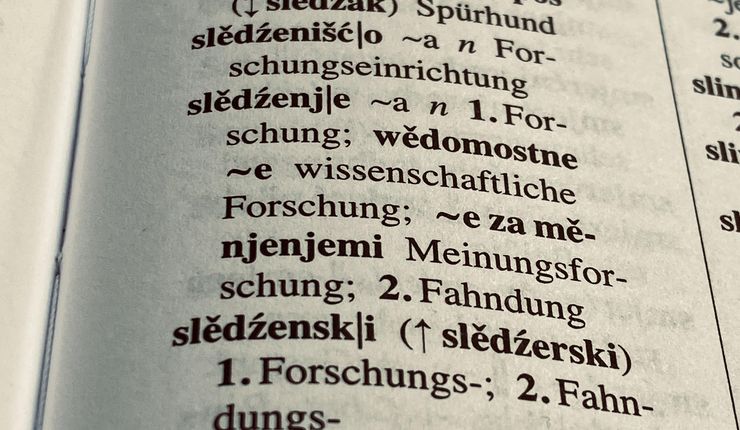 Foto Wörterbucheintrag Forschung